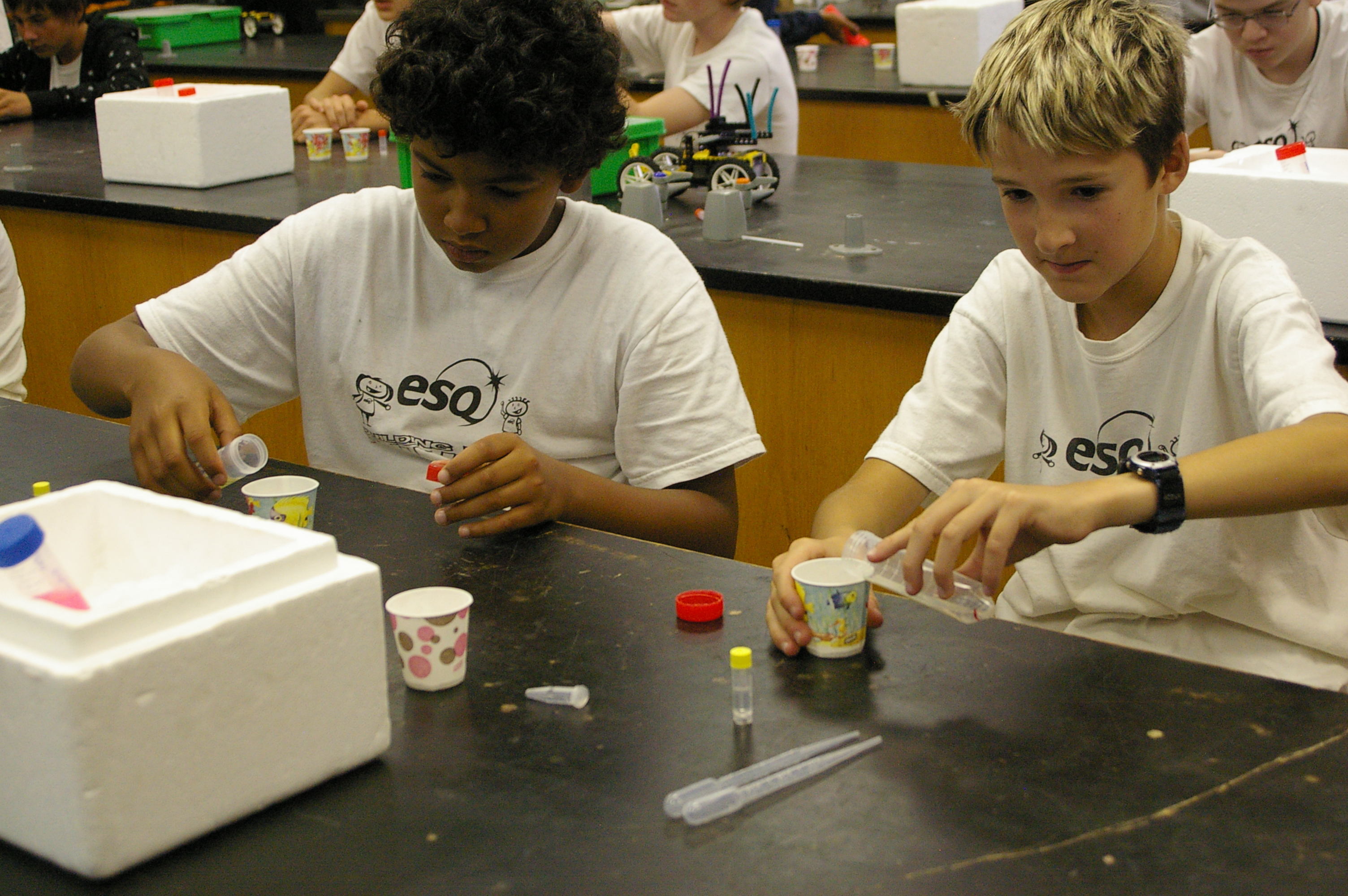 Students experimenting.JPG